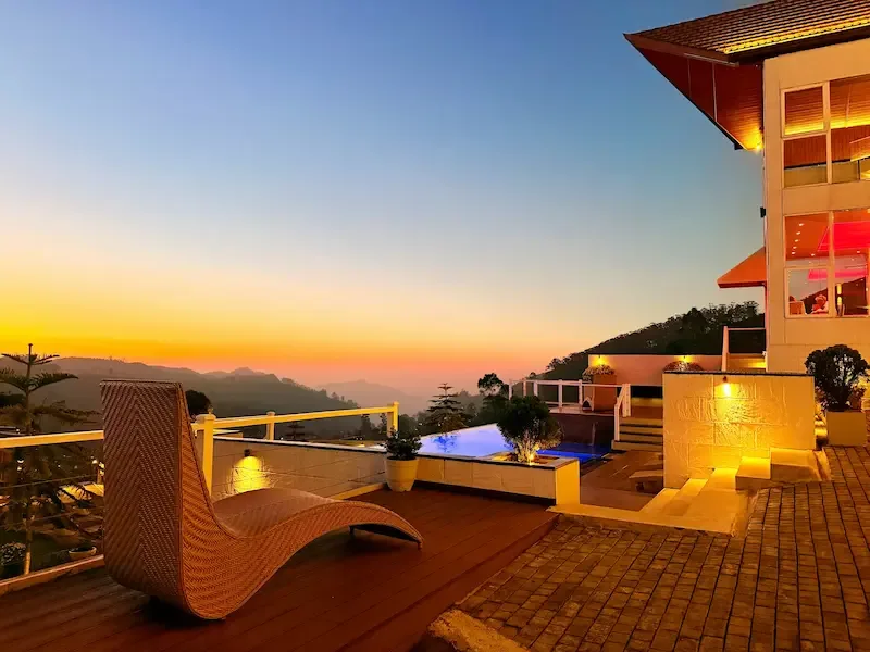 Romantic sunset view at Hilldale Retreat boutique hotel in Sri Lanka hill country